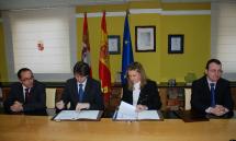 La Junta firma un convenio con el Ayuntamiento de Soria para que los contribuyentes puedan pagar los impuestos municipales por Internet