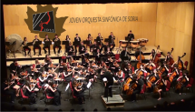 La Joven Orquesta Sinfónica de Soria sube al escenario con su nuevo director titular, Borja Quintas