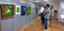 El Ayuntamiento inaugura una nueva exposición colectiva en el Centro de Recepción de Visitantes