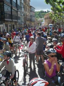 El Día de la Bici reúne a 1.220 ciclistas en el trazado entre la Plaza Mayor y Valonsadero