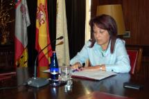 El Ayuntamiento aprueba la campaña deportiva Verano 2012 con 5.195 plazas y yoga y aerobic infantil como principales novedades del programa